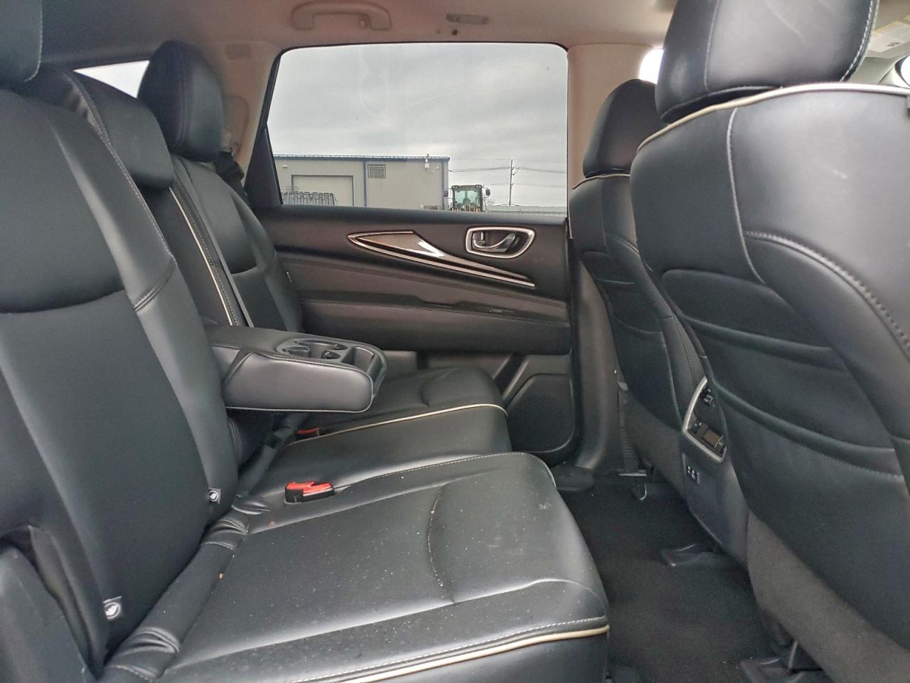 INFINITI QX60 LUXE