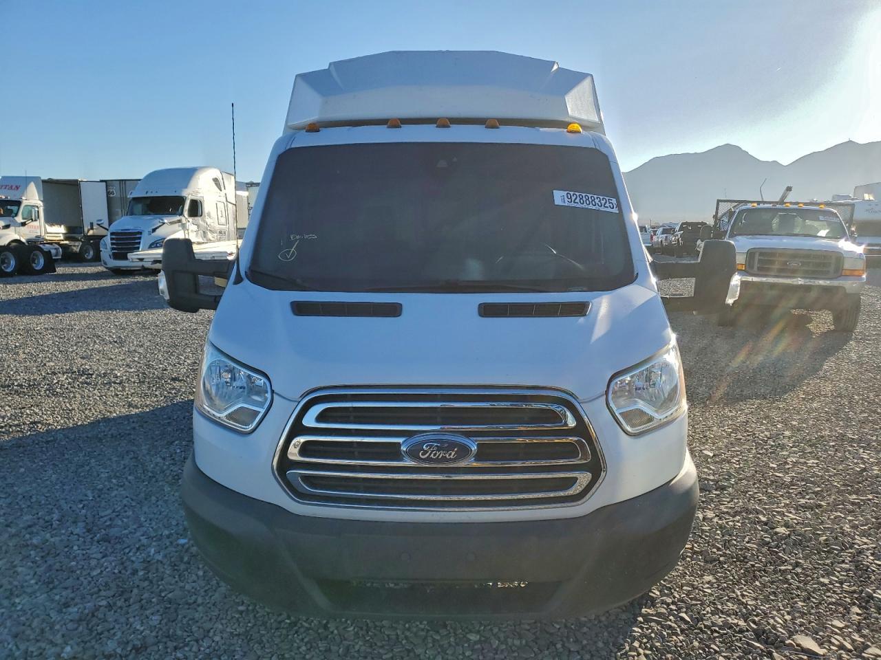Lot #3308291156 2019 FORD TRANSIT T-