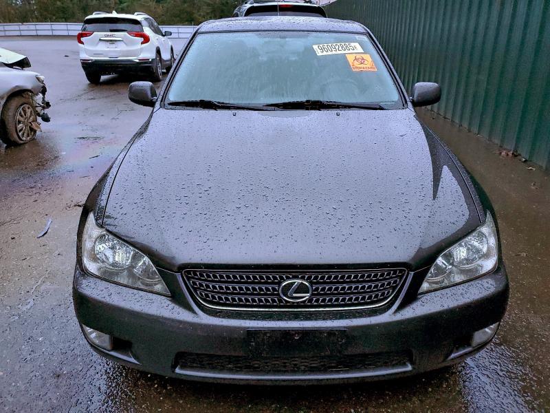 2002 LEXUS IS 300 #3308559559