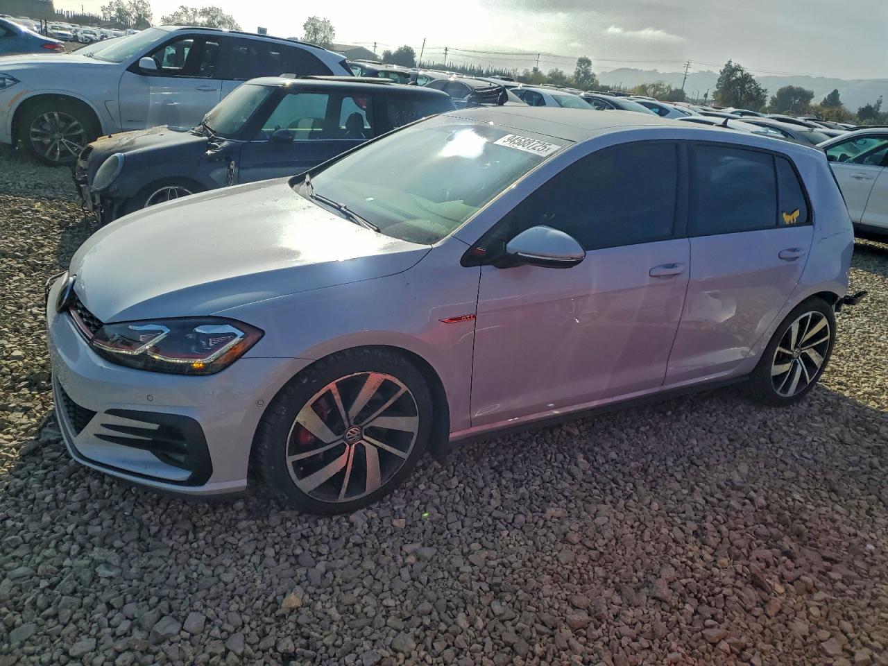 VOLKSWAGEN GOLF GTI S/SE