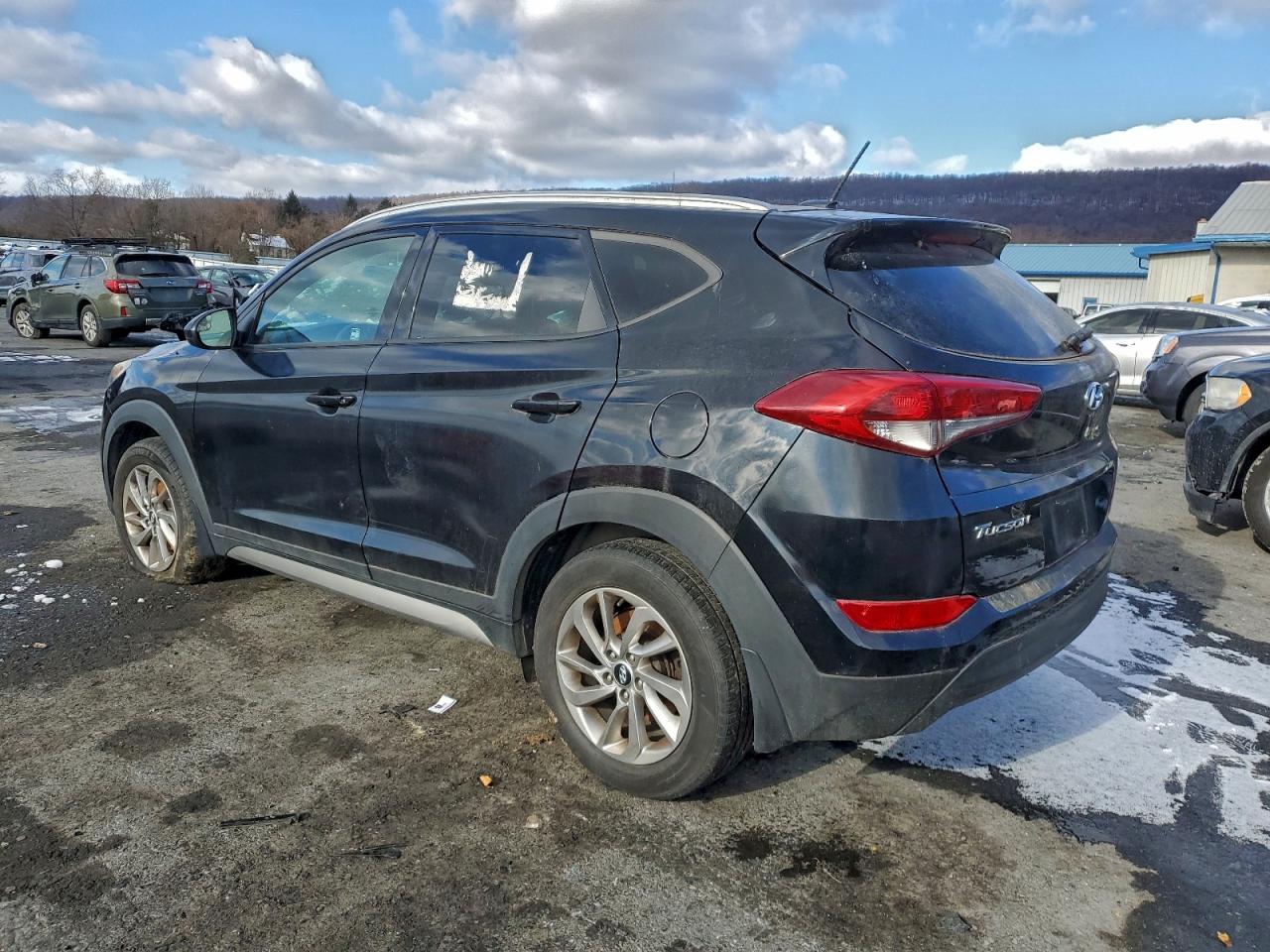 Lot #3312311772 2017 HYUNDAI TUCSON LIM