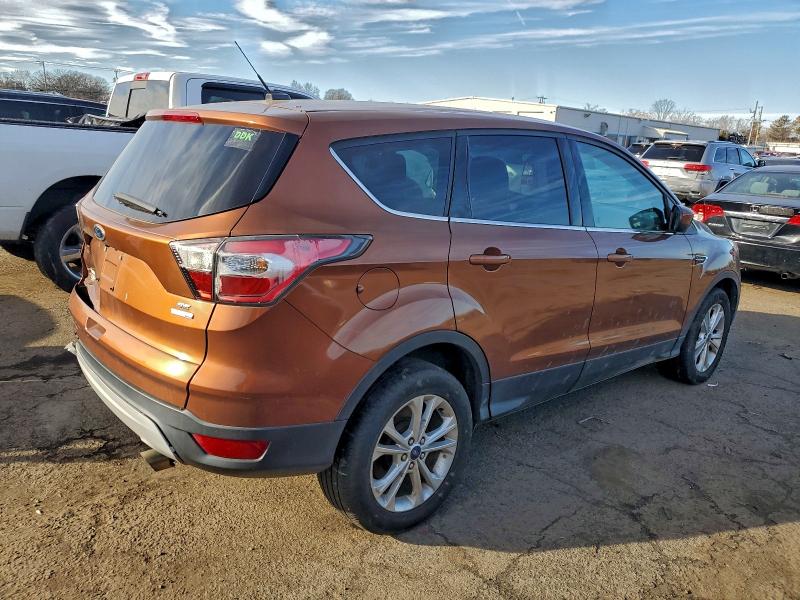 2017 FORD ESCAPE SE #3305301342