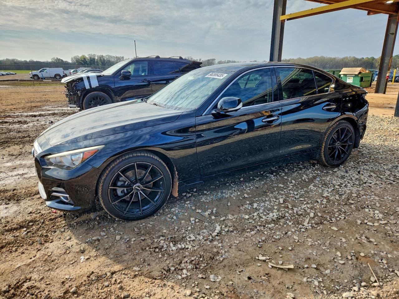 INFINITI Q50 BASE