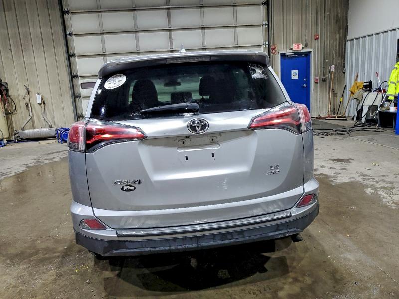 2018 TOYOTA RAV4 LE #3316806399