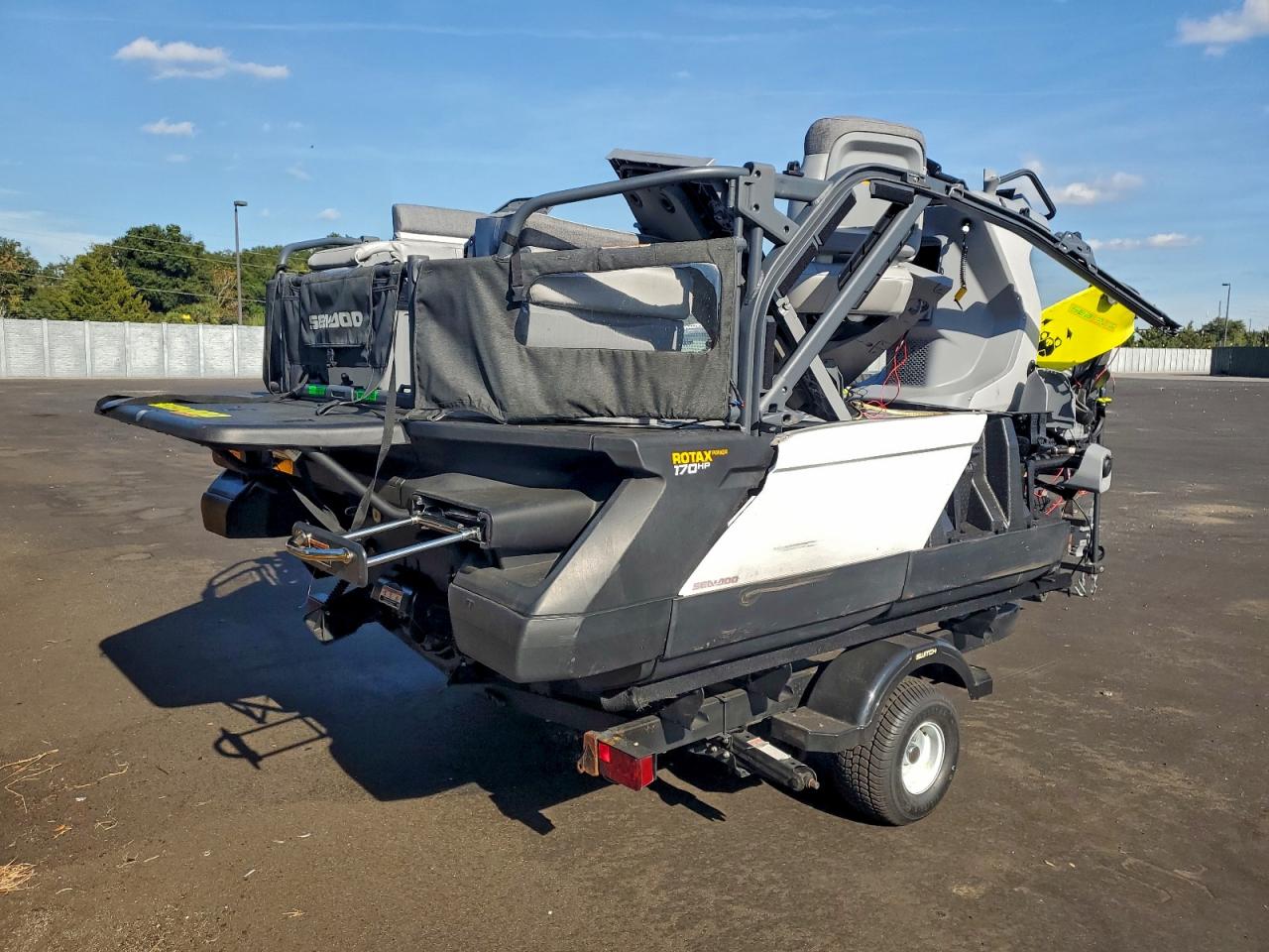 Lot #3315978107 2022 YDV JET SKI