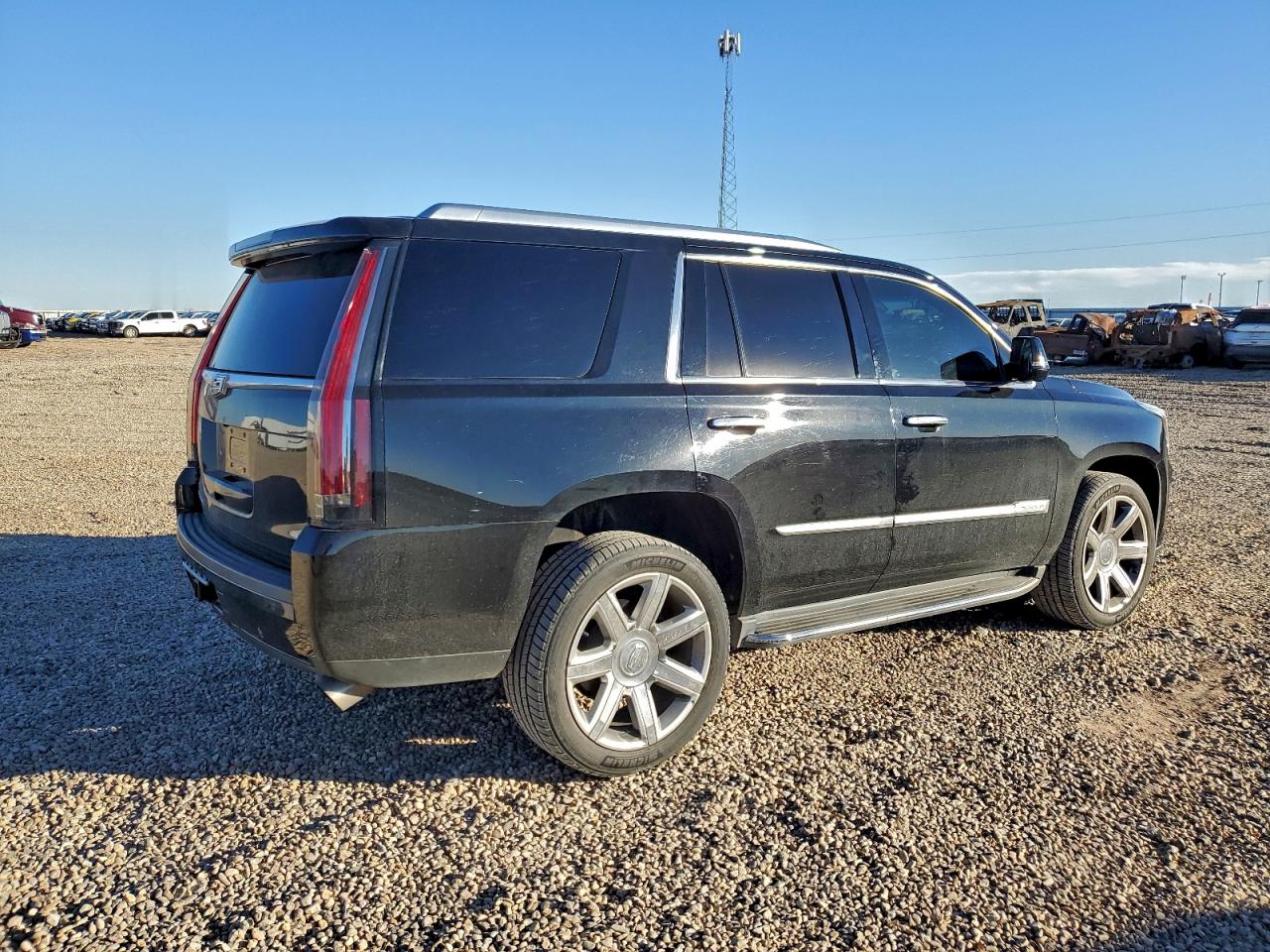 Lot #3311518234 2015 CADILLAC ESCALADE L