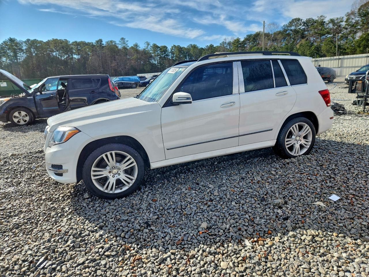 Lot #3315813374 2015 MERCEDES-BENZ GLK 350 4M
