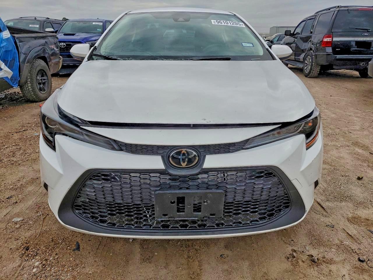 Lot #3310468097 2020 TOYOTA COROLLA LE