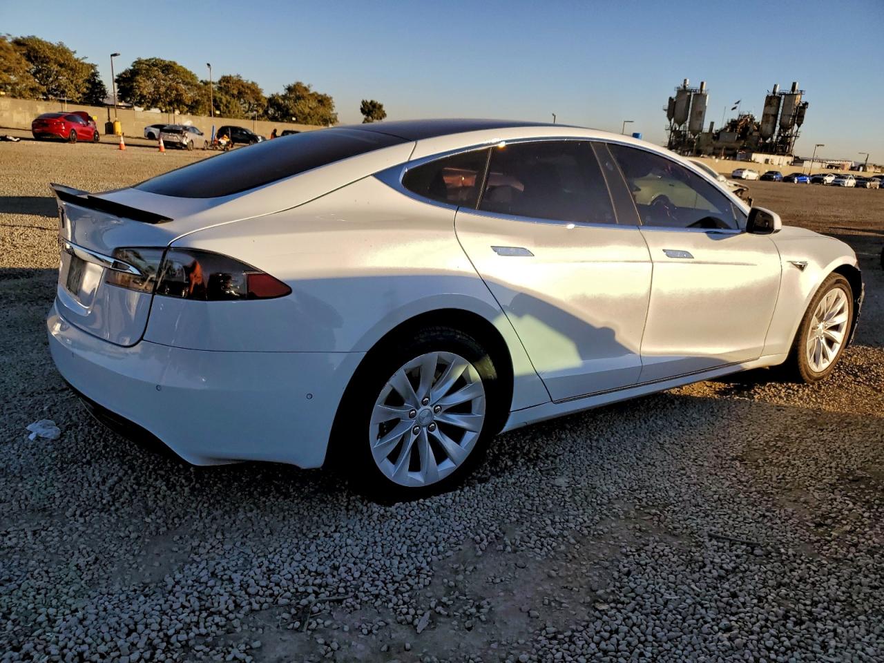 TESLA MODEL S