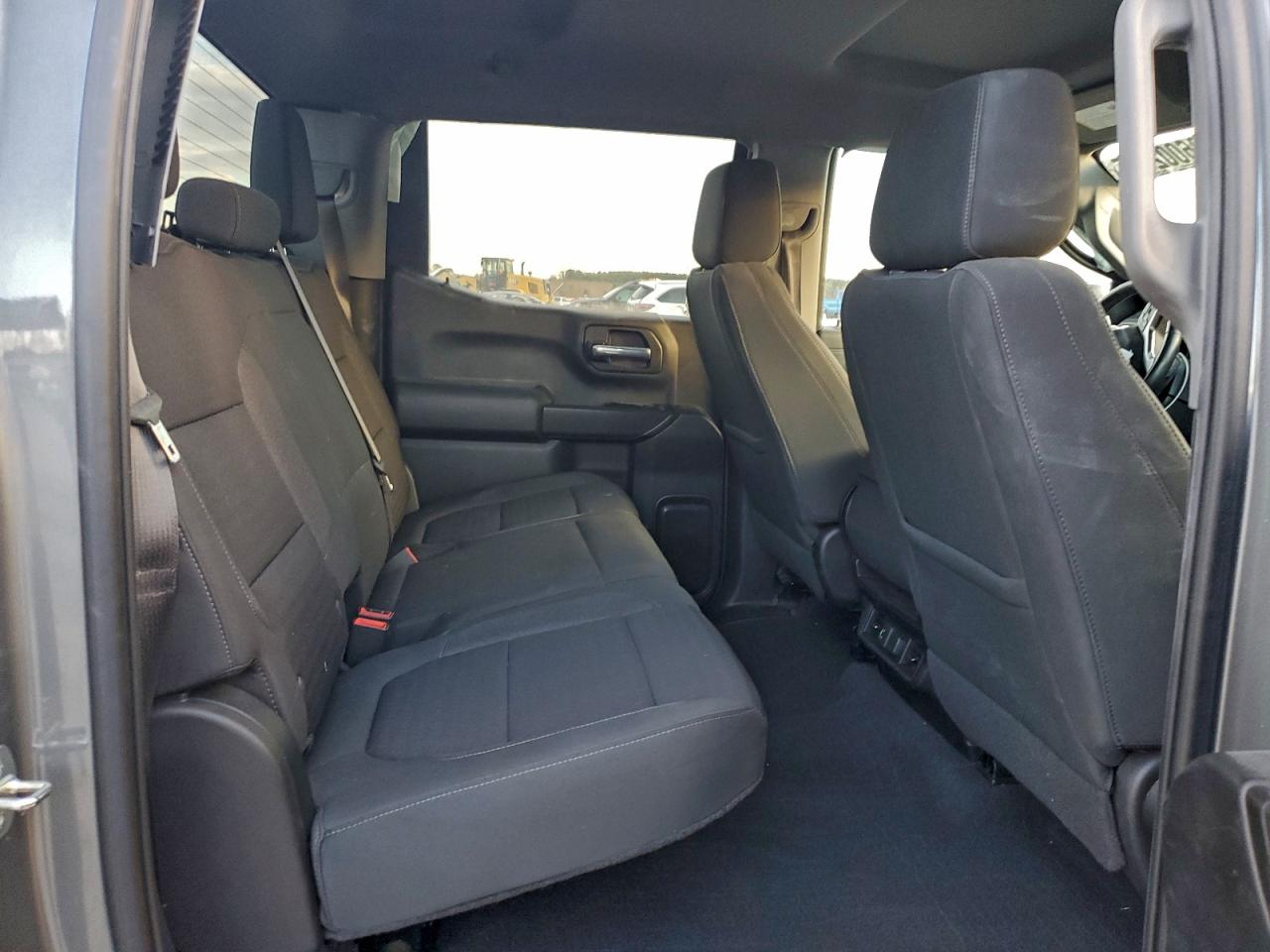 CHEVROLET SILVERADO C1500 LT