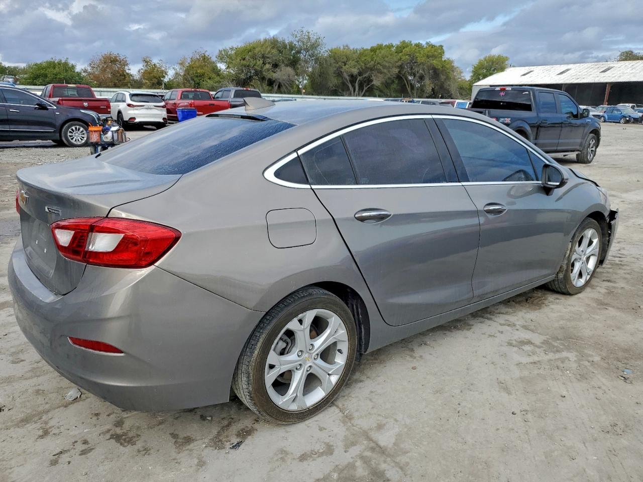 CHEVROLET CRUZE PREMIER