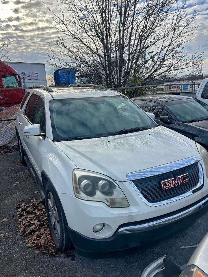 GMC ACADIA SLT-1