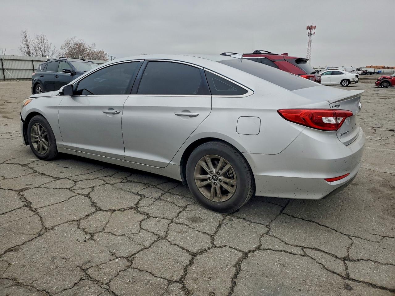 Lot #3312250886 2015 HYUNDAI SONATA SE