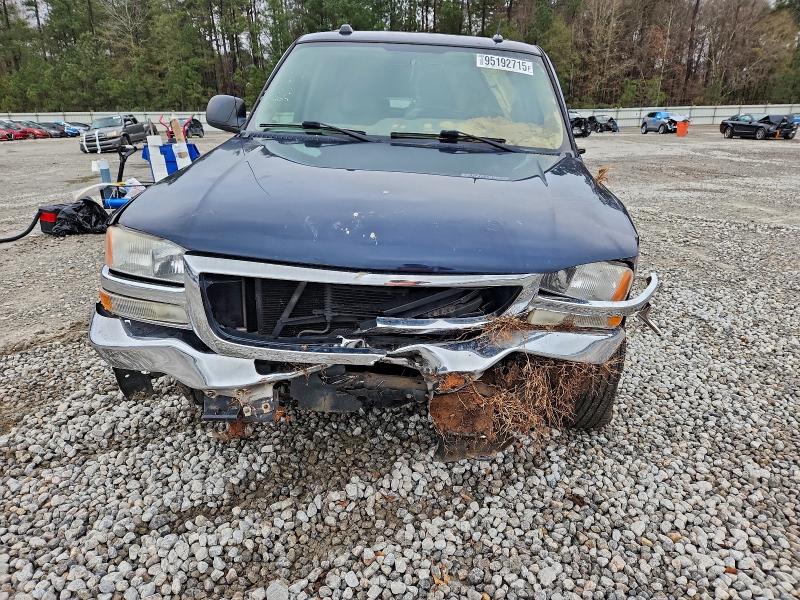 2005 GMC NEW SIERRA #3305389322