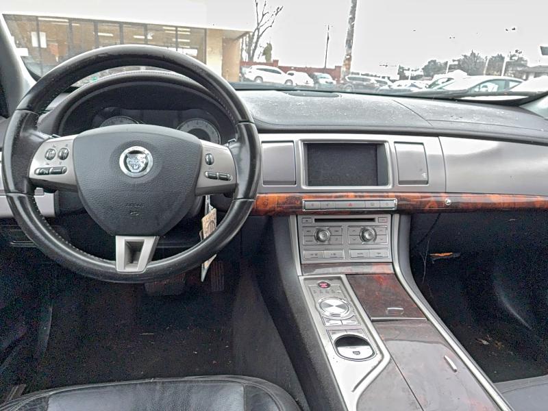 2011 JAGUAR XF #3305334317