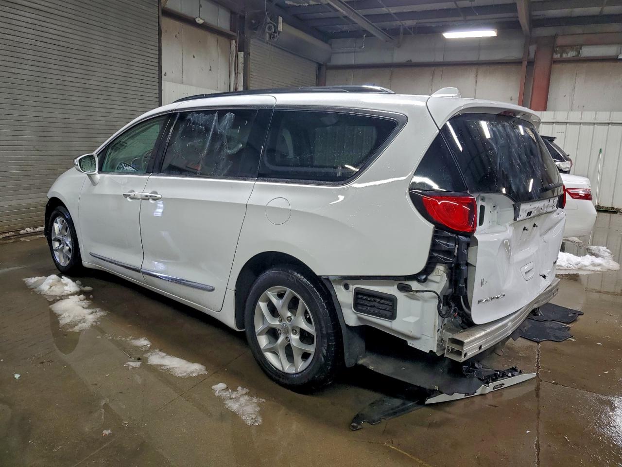 CHRYSLER PACIFICA LIMITED