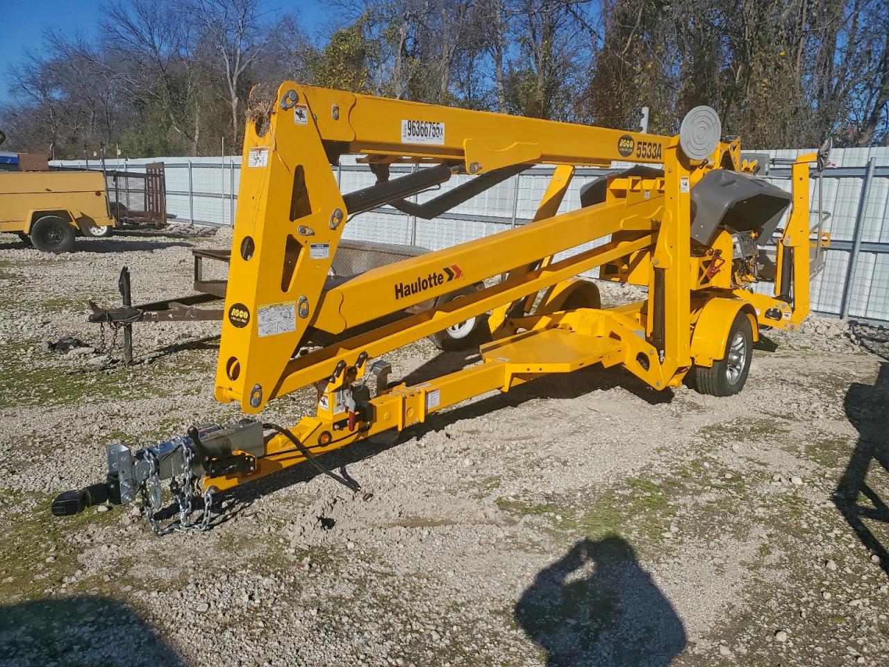 Lot #3317805086 2025 HSNB 533A