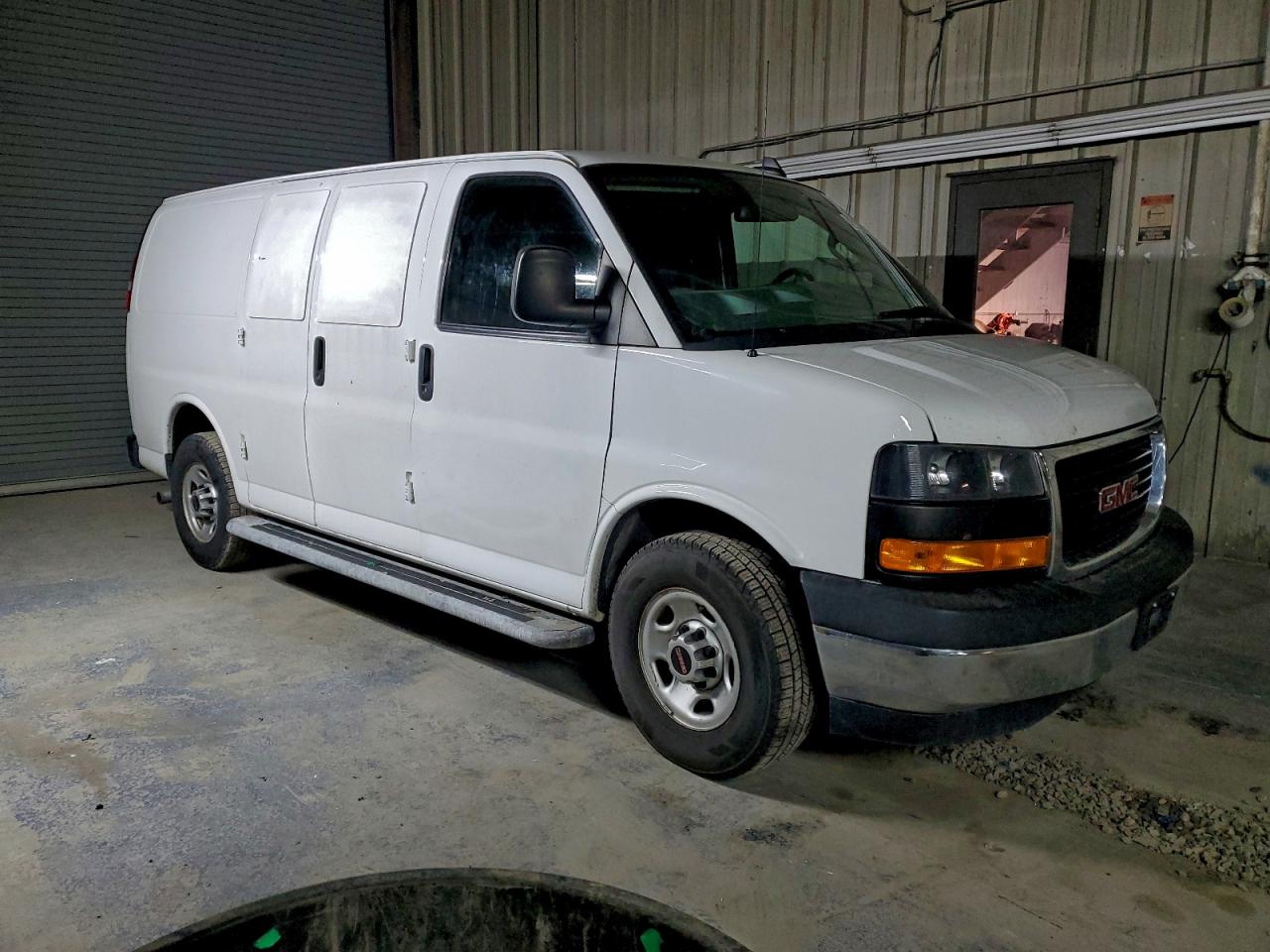 GMC SAVANA G2500