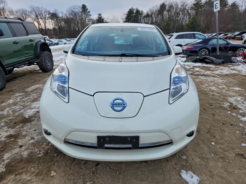 2016 NISSAN LEAF SV #3317560526