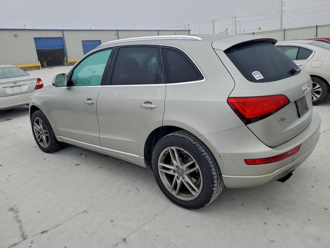 AUDI Q5 PREMIUM PLUS