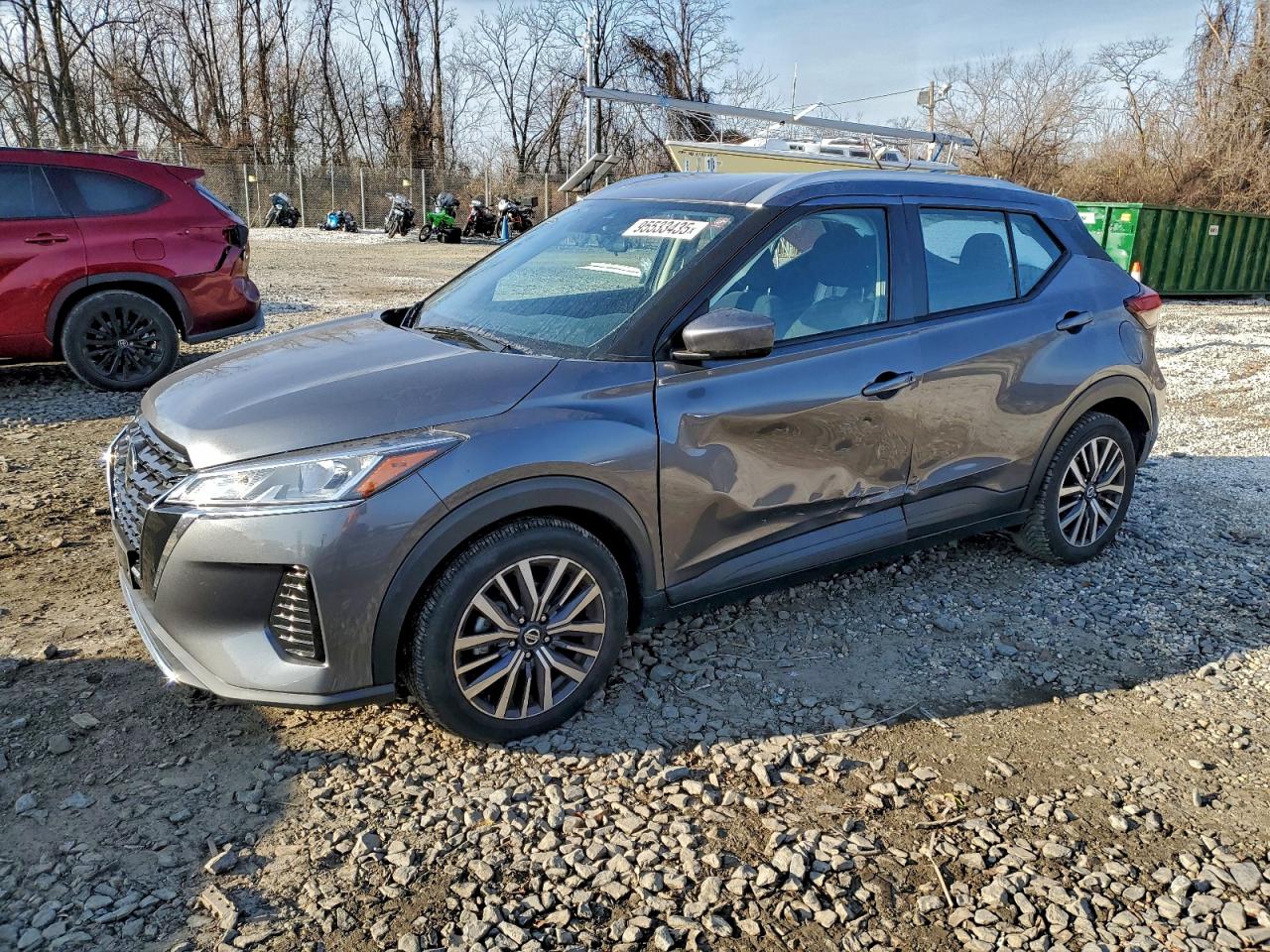 NISSAN KICKS SV