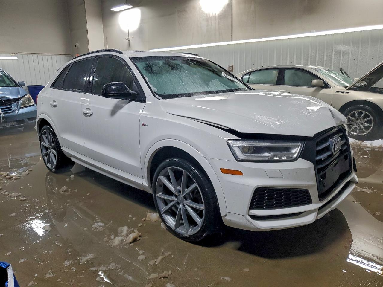 AUDI Q3 PREMIUM PLUS