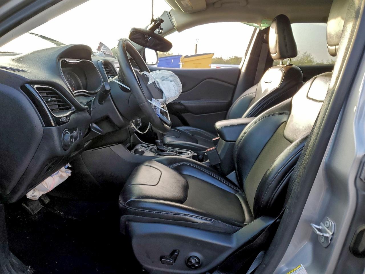 JEEP GRAND CHEROKEE LATITUDE PLUS