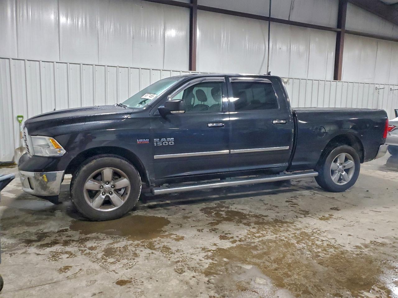 RAM 1500 SLT