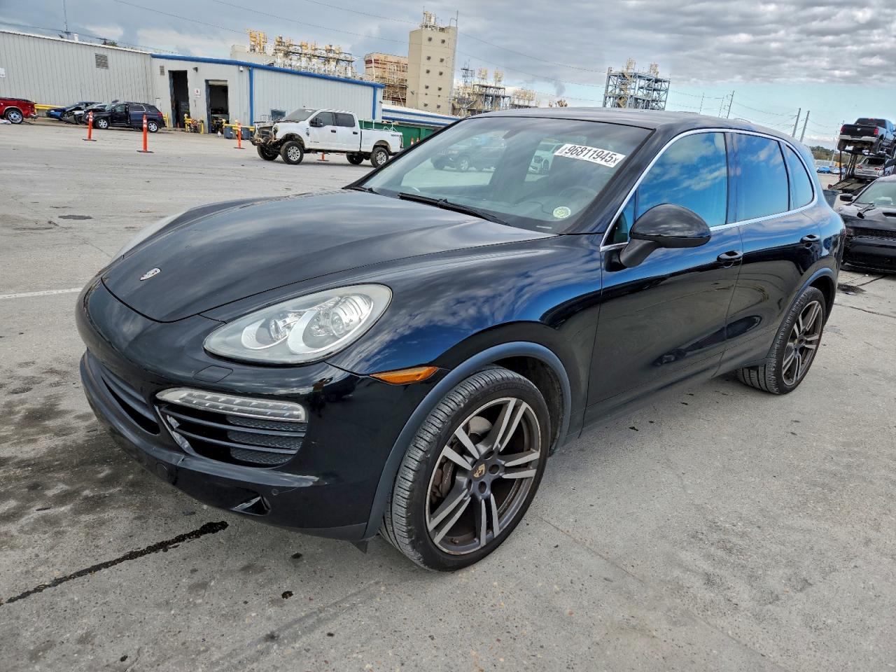 PORSCHE CAYENNE