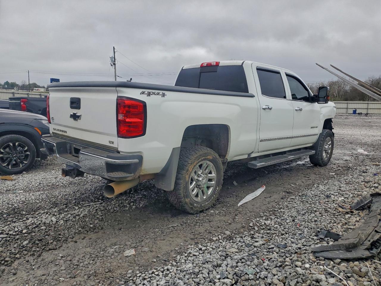 CHEVROLET SILVERADO K2500 HEAVY DUTY LTZ