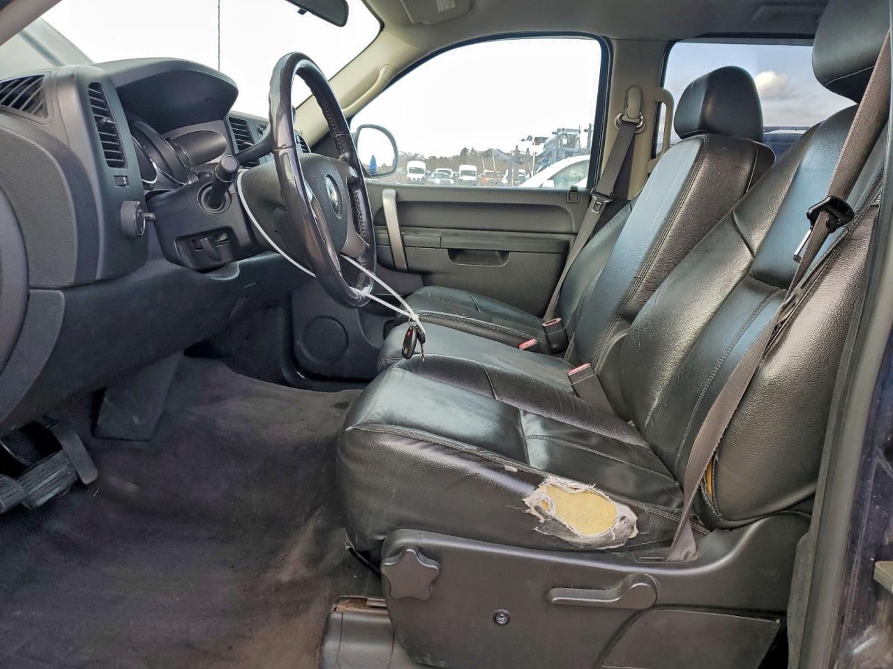 CHEVROLET SILVERADO K1500 LT