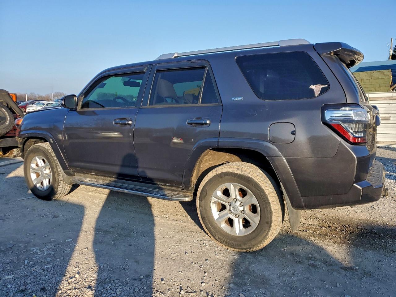 TOYOTA 4RUNNER SR5/SR5 PREMIUM