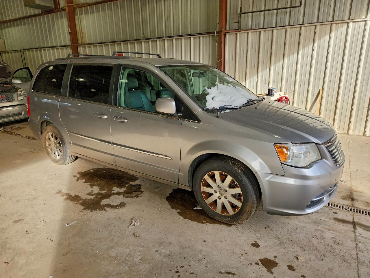 CHRYSLER TOWN & COUNTRY TOURING