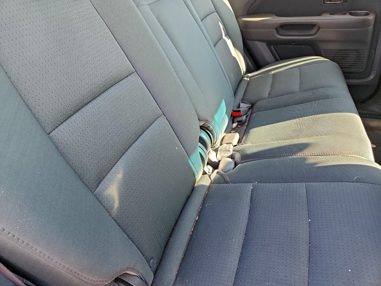 Lot #3311667296 2017 HYUNDAI SANTA FE S