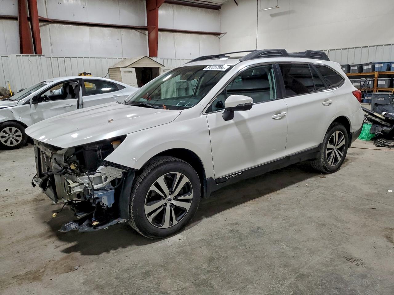 Lot #3302699084 2018 SUBARU OUTBACK 2.