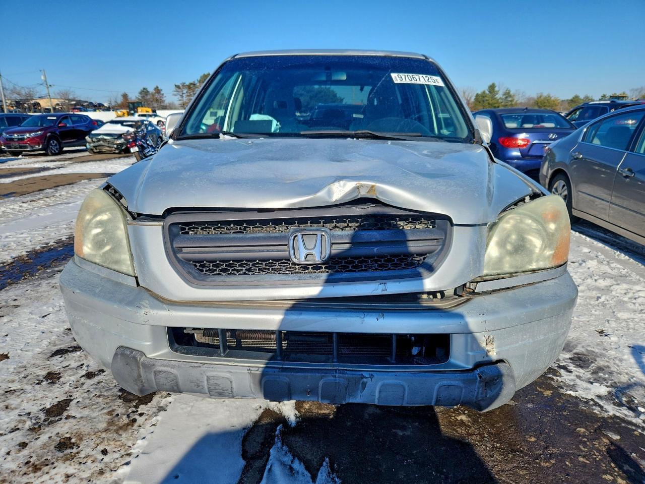 Lot #3317703104 2004 HONDA PILOT EX