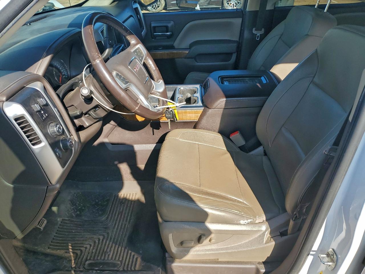 GMC SIERRA K1500 SLT