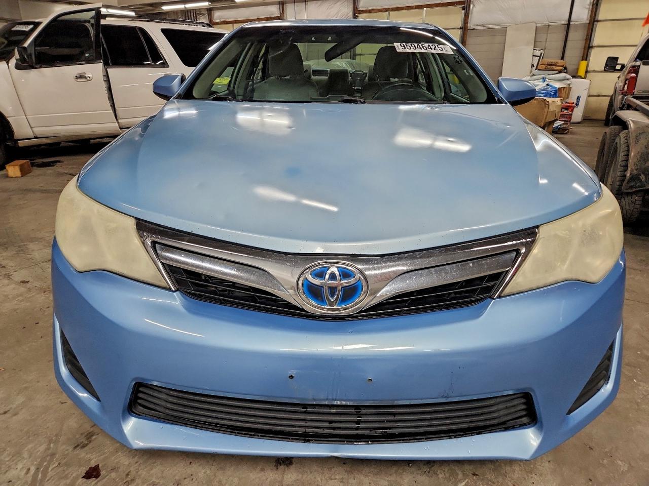 TOYOTA CAMRY HYBRID