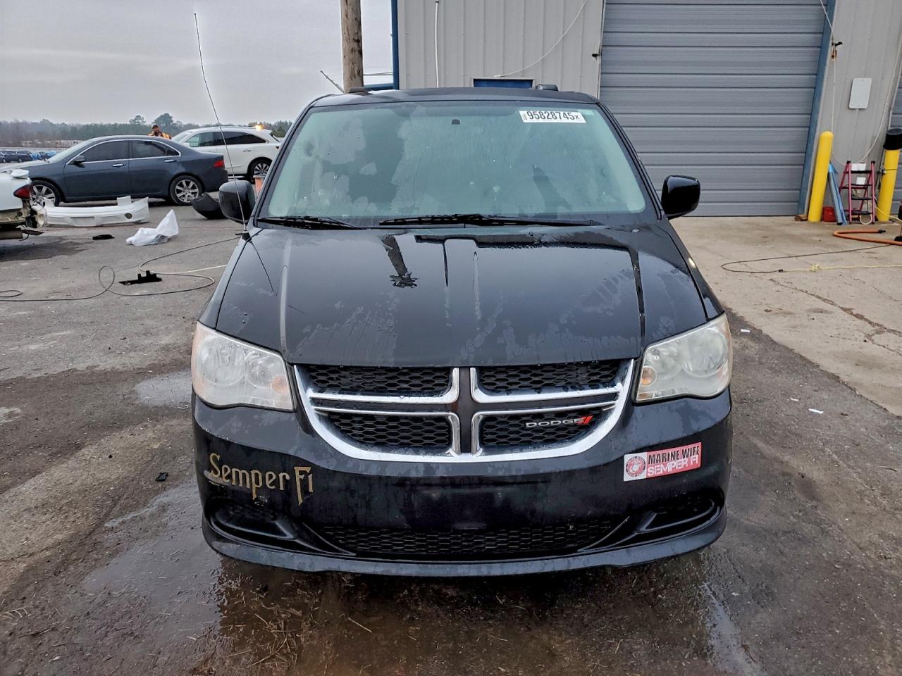 DODGE GRAND CARAVAN SXT