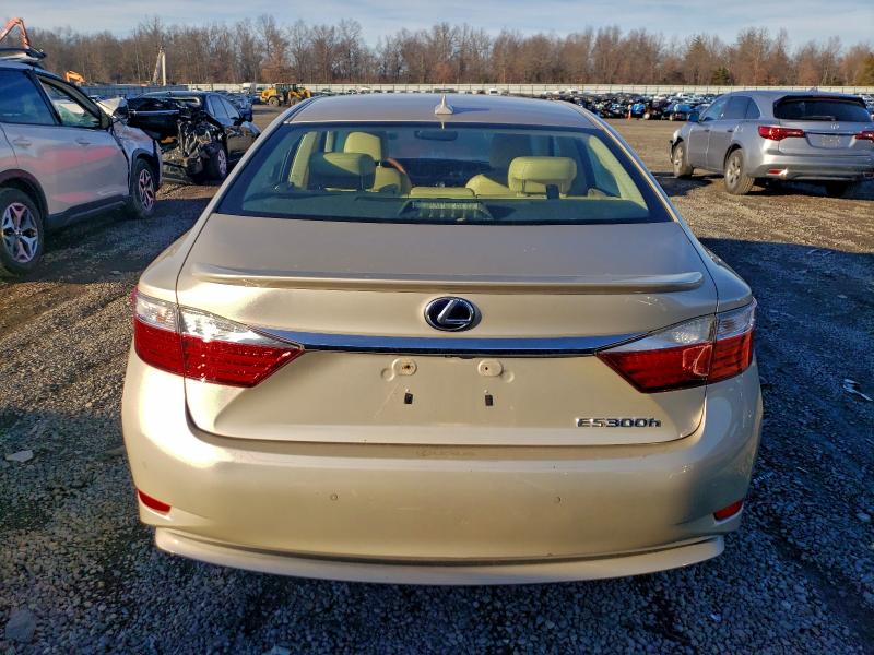 2014 LEXUS ES 300H #3303778435