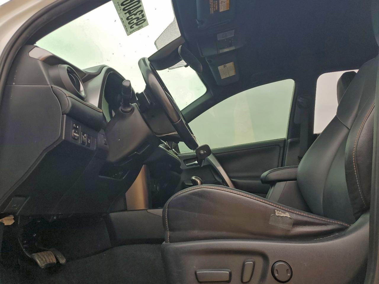 Lot #3311664241 2017 TOYOTA RAV4 SE