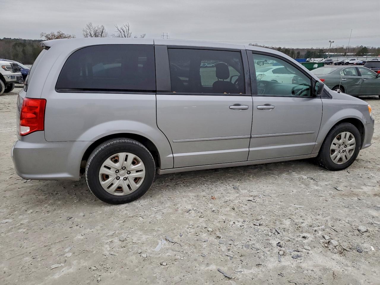 DODGE GRAND CARAVAN SE