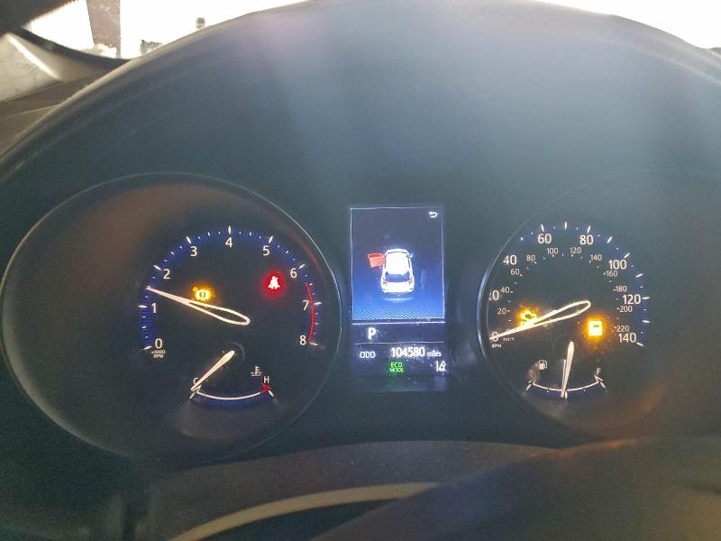 2019 TOYOTA C-HR XLE #3312375777