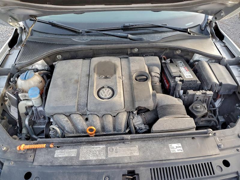 2012 VOLKSWAGEN PASSAT SE #3305355319