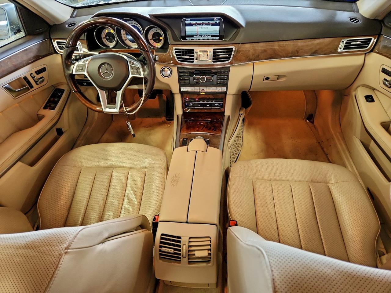 MERCEDES-BENZ E-CLASS 550 4MATIC