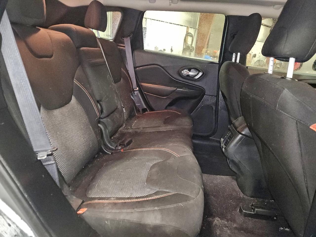 JEEP GRAND CHEROKEE LATITUDE