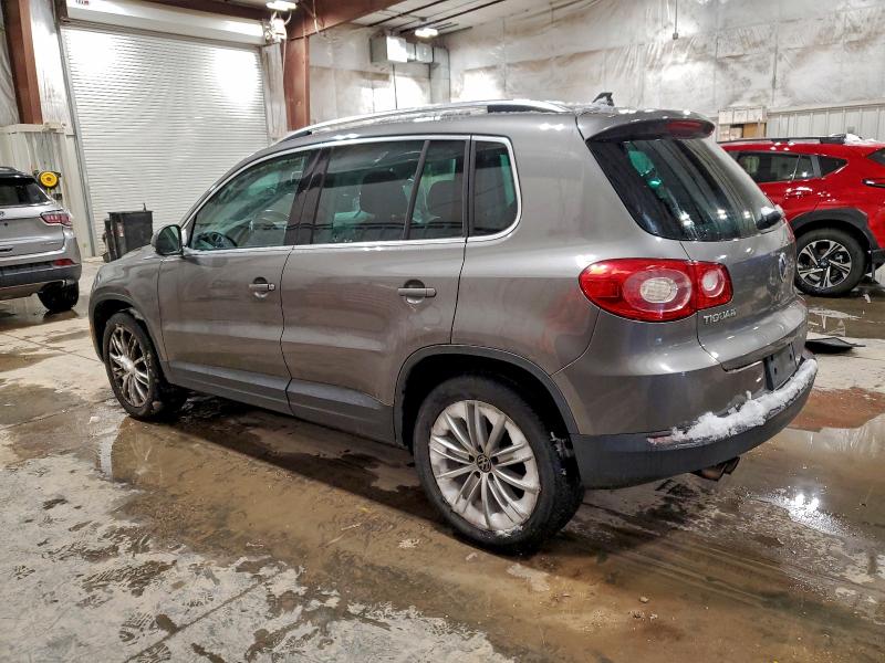 2011 VOLKSWAGEN TIGUAN S #3302909060