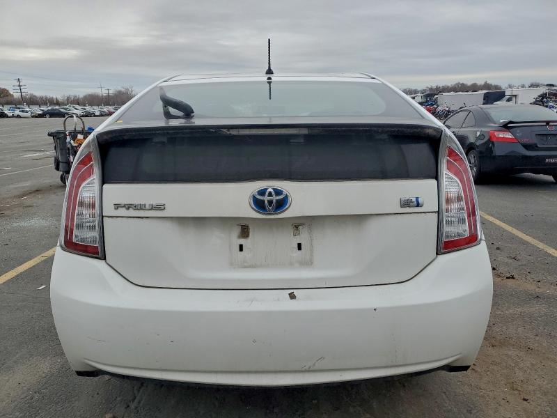 2013 TOYOTA PRIUS #3303612928