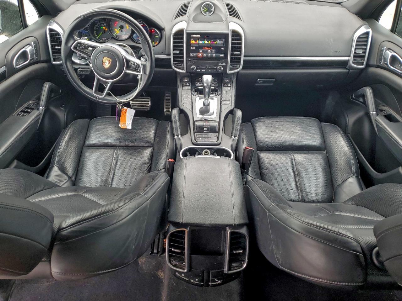 PORSCHE CAYENNE SE HYBRID PLATINUM