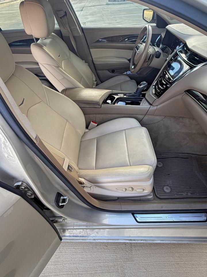 CADILLAC CTS LUXURY COLLECTION